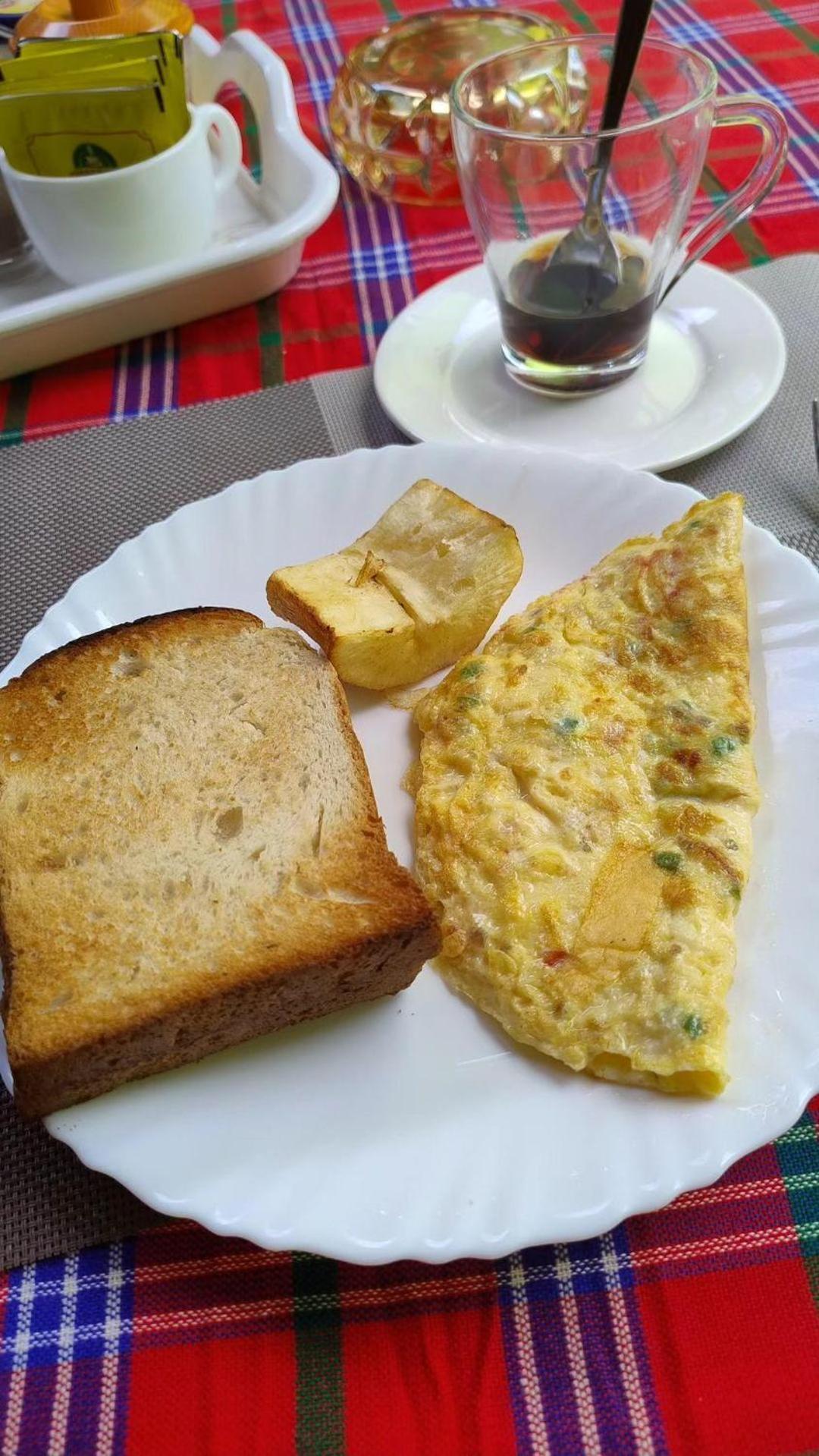 L&J Modern Backpackers Bnb Dar es Salaam Esterno foto