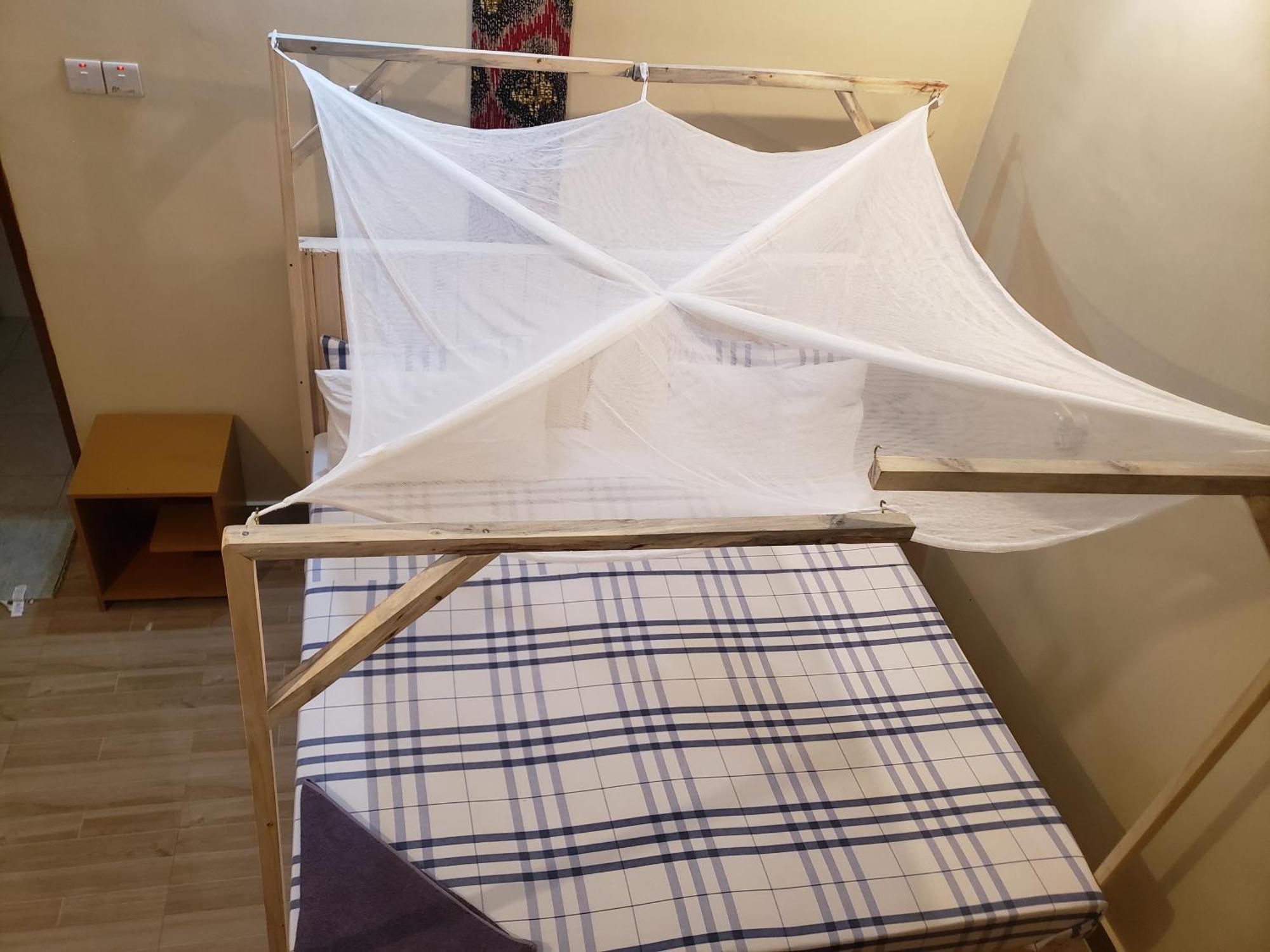 L&J Modern Backpackers Bnb Dar es Salaam Esterno foto