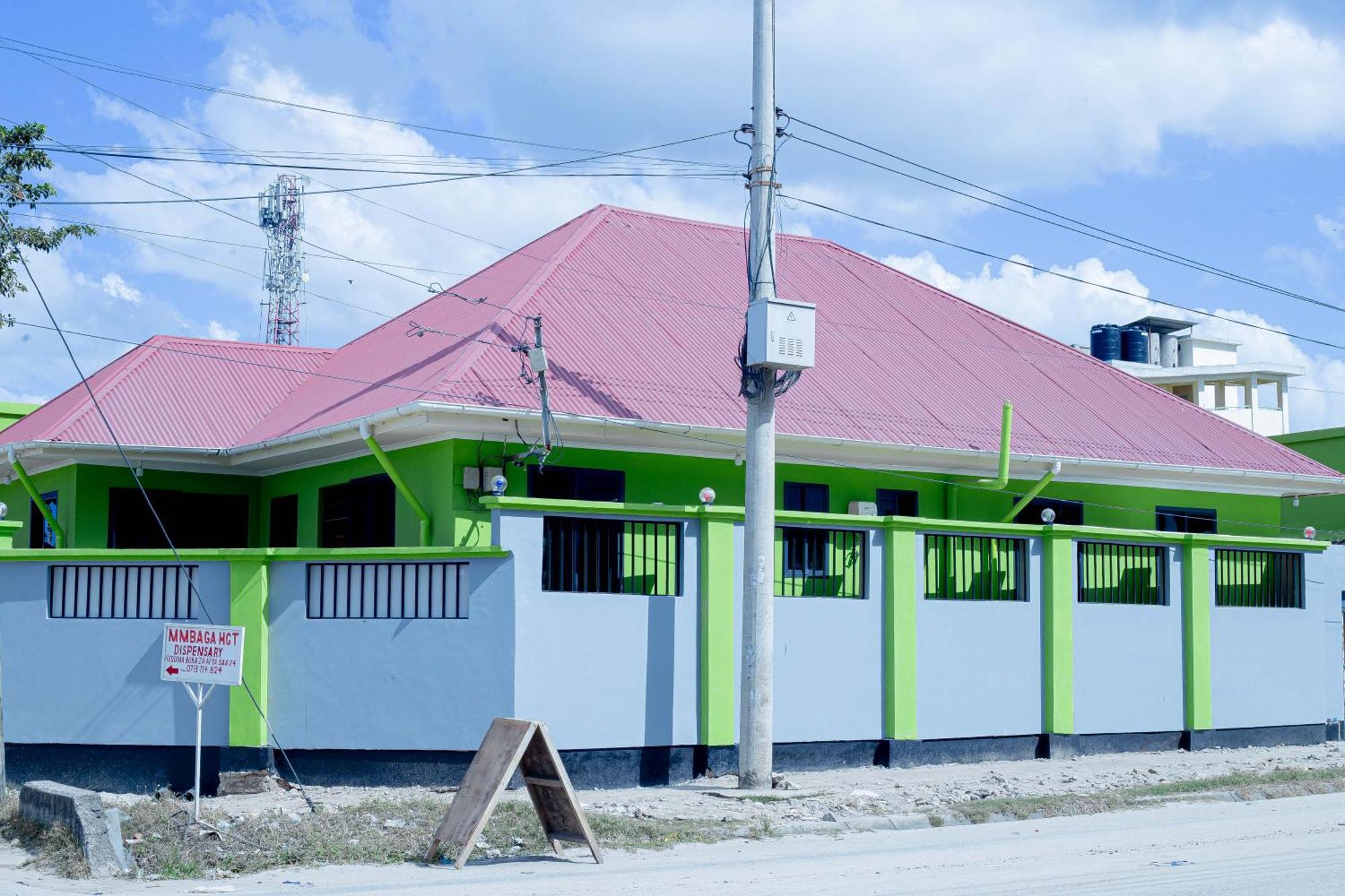 L&J Modern Backpackers Bnb Dar es Salaam Esterno foto